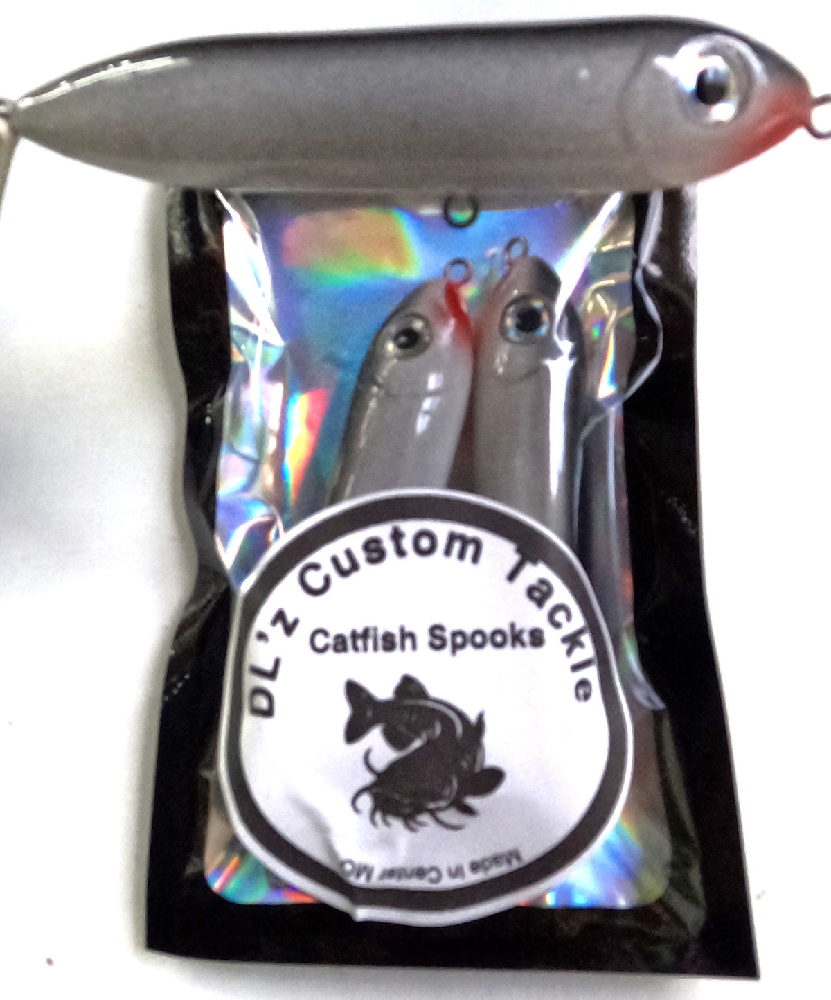 3 Pack Standard 3.74 inch Catfish Spooks - Color - Red Jaw Shad Pattern